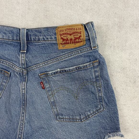 LEVIS 501 Shorts Womens Size 27 Blue Button Fly High Rise Distressed Denim - Picture 9 of 13